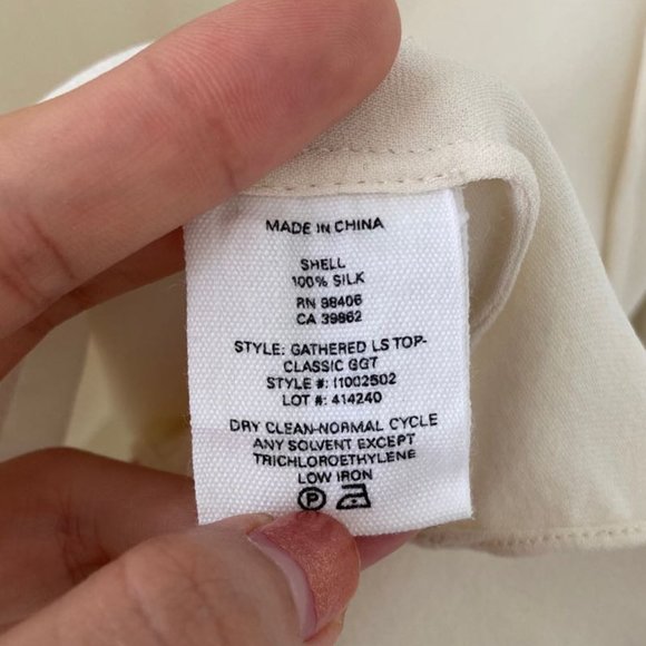 Theory Women Silk Blouse Cream Color Size S - Picture 5 of 5